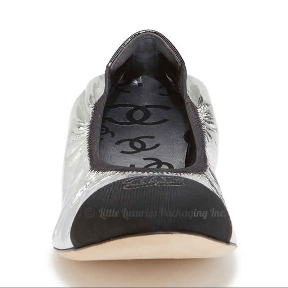 BRAND NEW Authentic Chanel Silver Ballet Flats - Picture 12 of 16